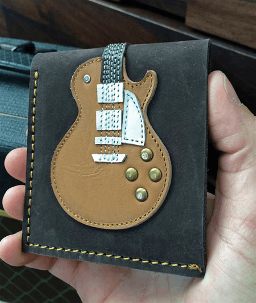 Honey Burst Single Cutaway Electric Guitar Wallet Electric Guitar scores gallery preview page 1