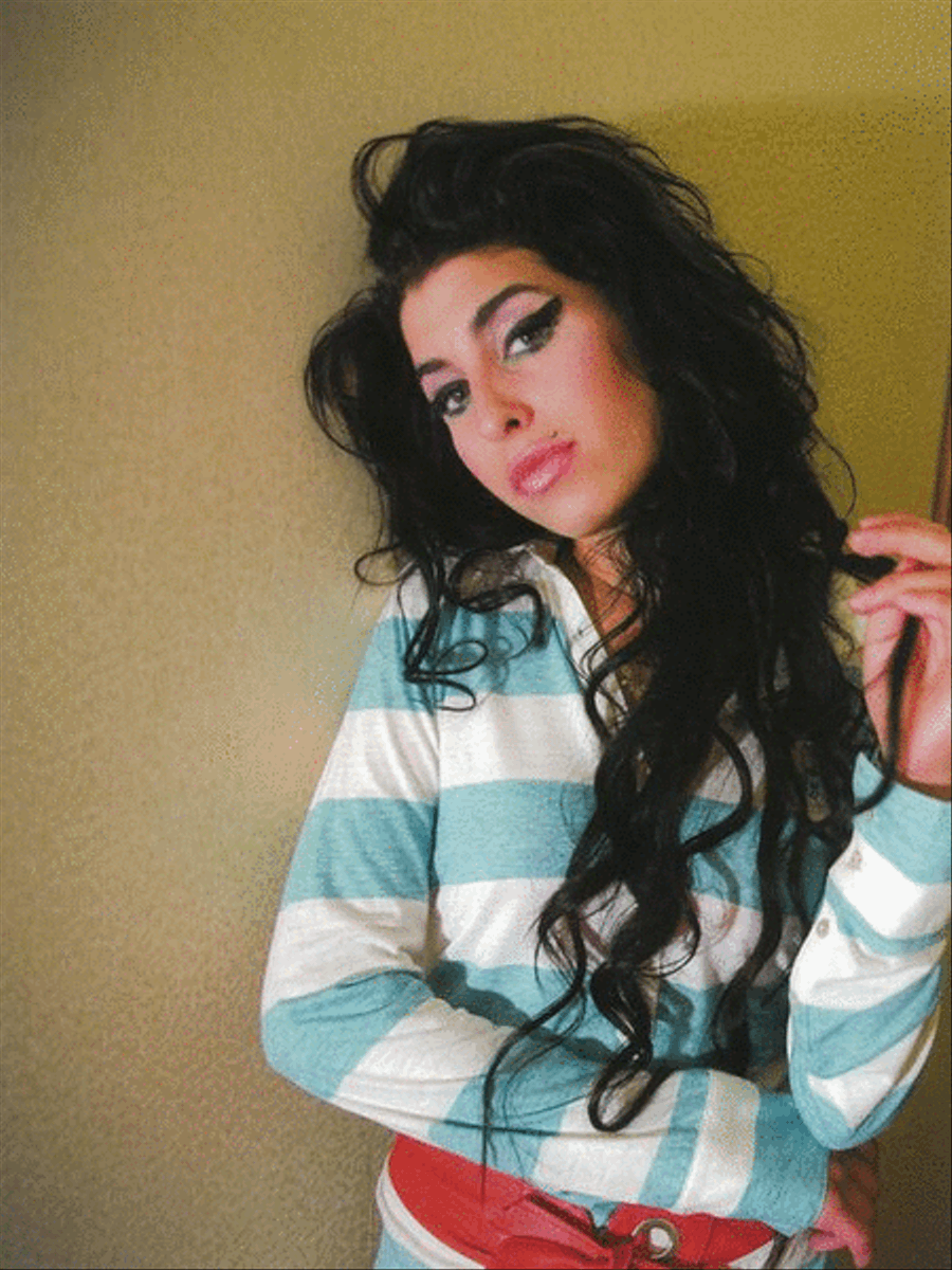 Amy Winehouse – Back to Black Piano, Vocal scores gallery preview page 4