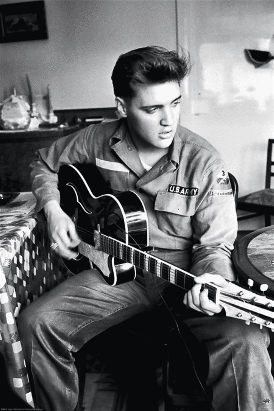 Elvis Presley – Wall Poster Posters & Prints scores gallery preview page 1
