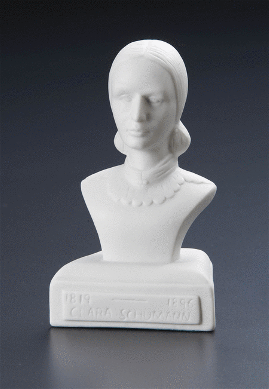 Clara Schumann 5″ Music Statues scores gallery preview page 1