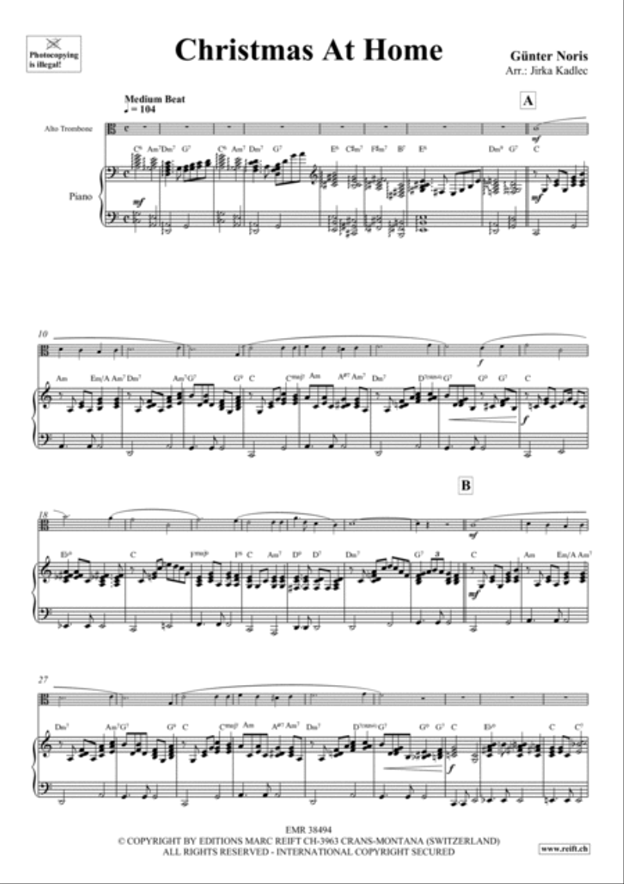 Christmas At Home Piano Accompaniment scores gallery preview page 3