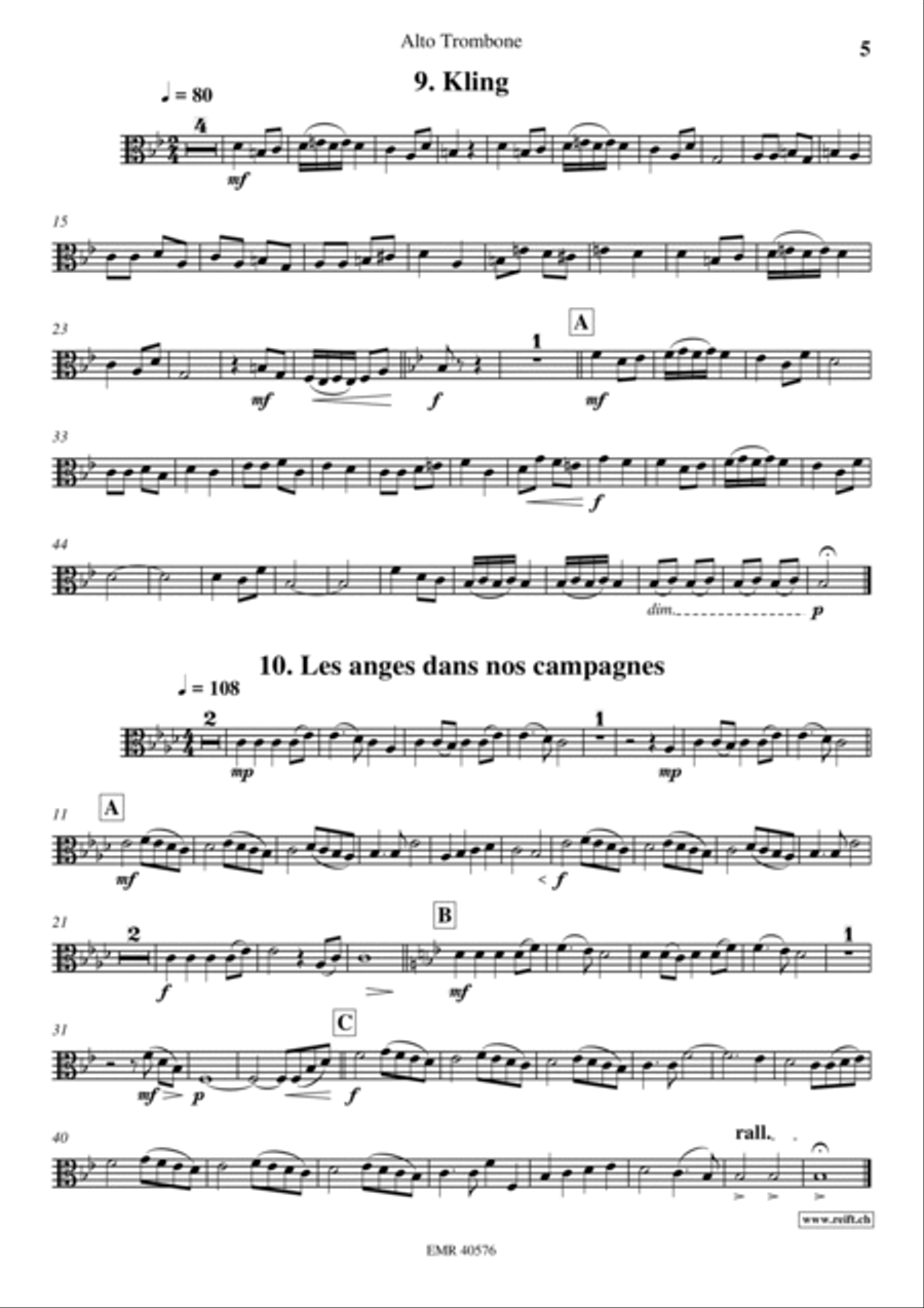 18 Christmas Songs Piano Accompaniment scores gallery preview page 6