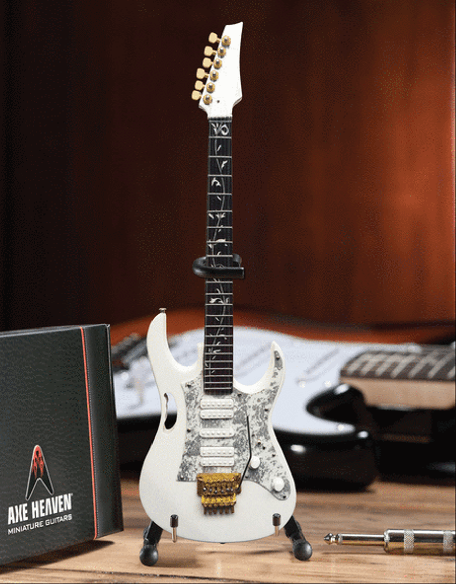 Steve Vai – Signature White Jem Miniature Score scores gallery preview page 1